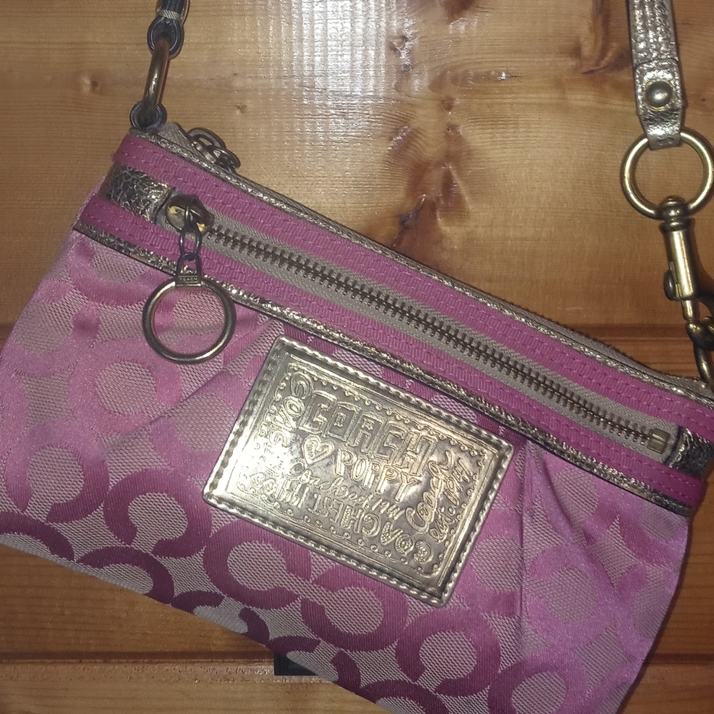 Coach poppy large Wristlet